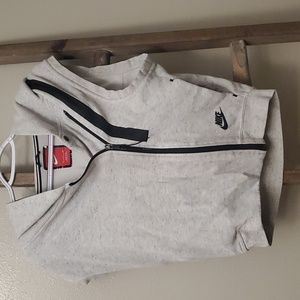 Nike hoodie vest